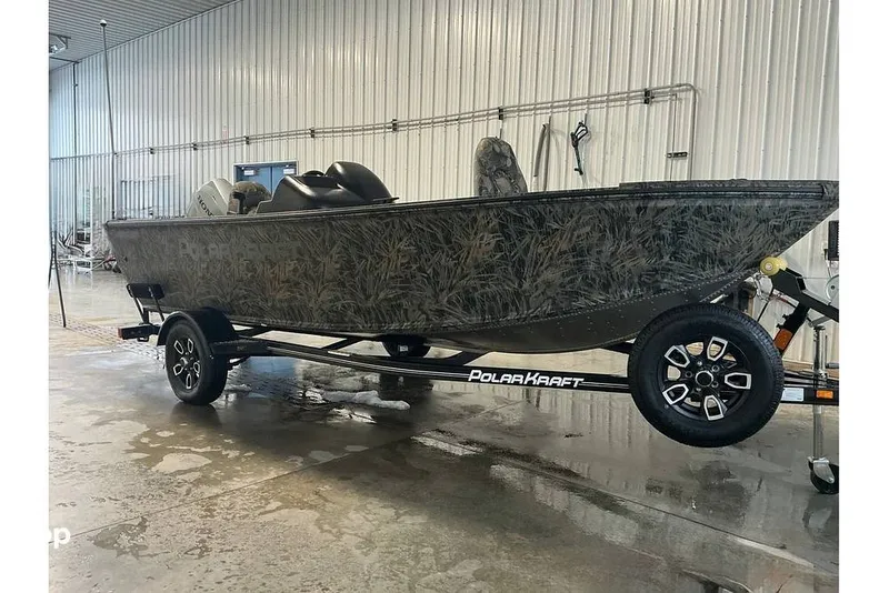 Slide: The Image of Polar Kraft Outlander 165SC 2023 - 16240129