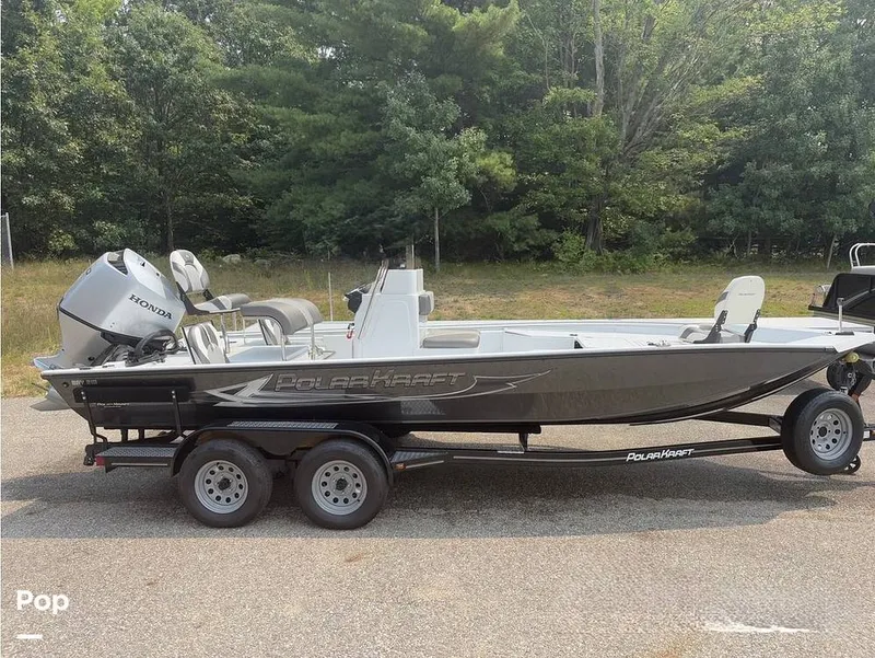 Slide: The Image of Polar Kraft Bay 210 CC 2023 - 16240787