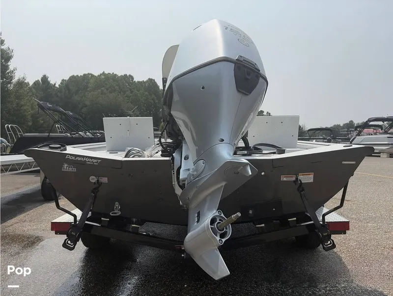 Slide: The Image of Polar Kraft Bay 210 CC 2023 - 16240782