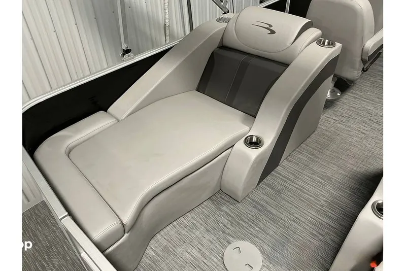 Slide: The Image of Bennington 22 SXCW 2023 - 16236958