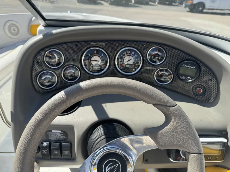 Slide: The Image of Crownline Boats 19SS 2015 - 8