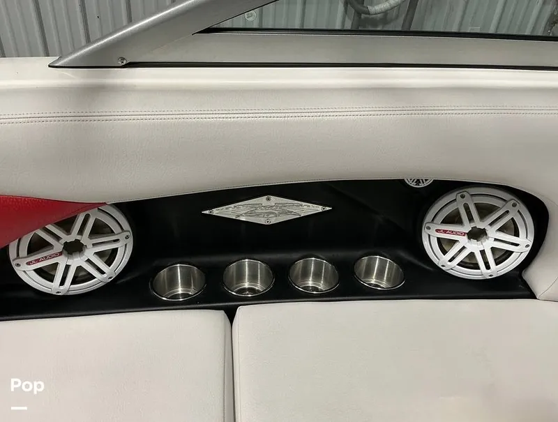 Slide: The Image of Mastercraft X-star 2008 - 16240812