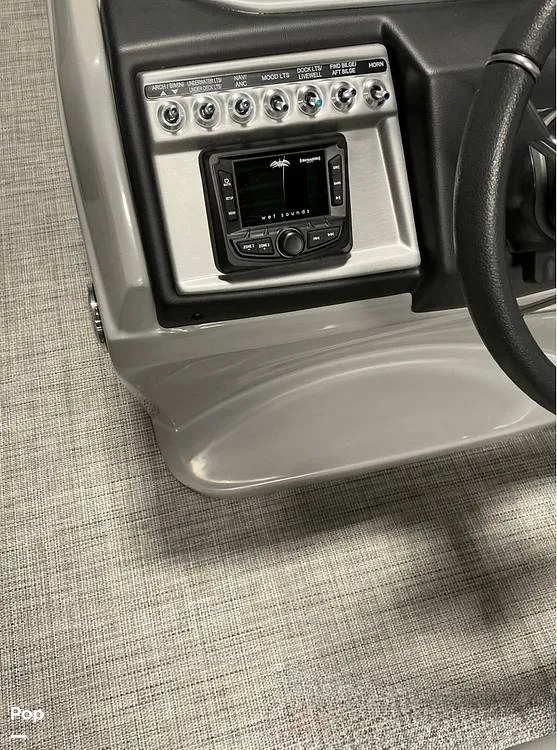 Slide: The Image of South Bay 521CR 2023 - 16255506