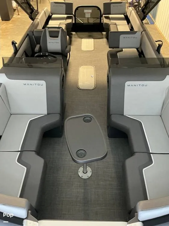 Slide: The Image of Manitou Cruise 22 SB 2024 - 16255598