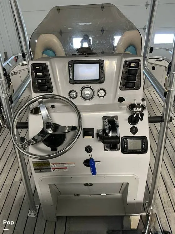 Slide: The Image of Angler Pro Troll 820 2017 - 16255746