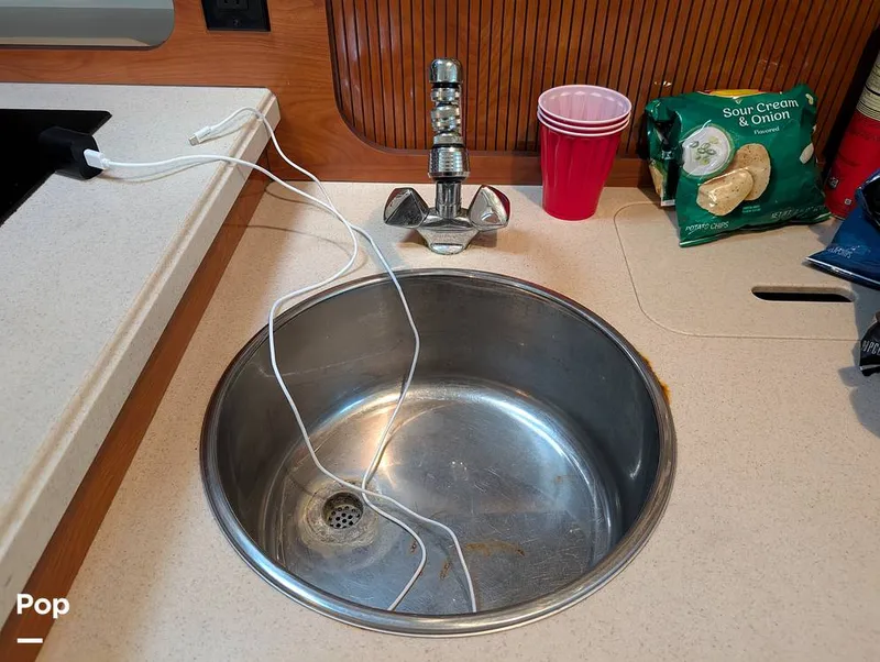 Slide: The Image of Rinker 342 Fiesta Vee 2003 - 16275697