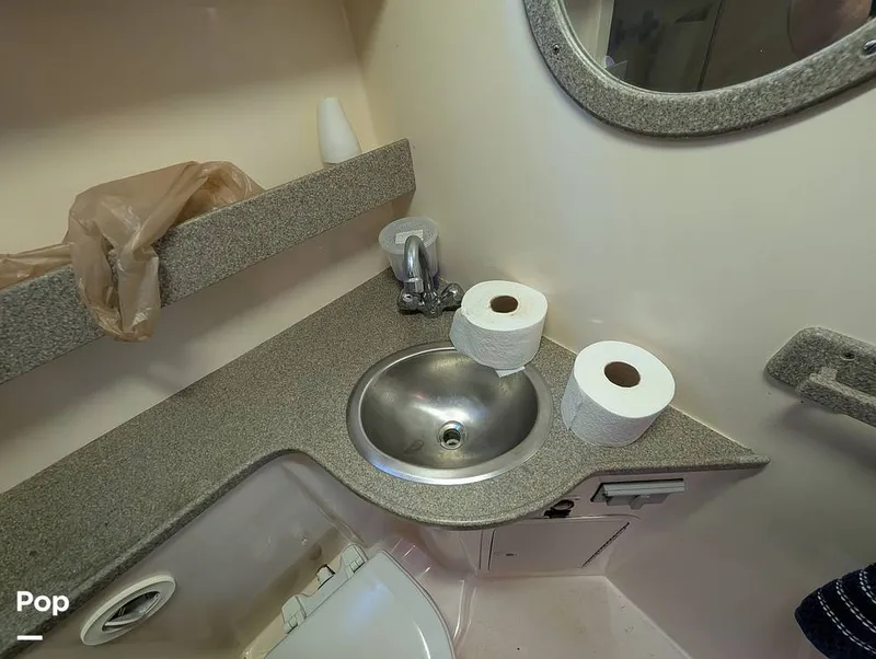 Slide: The Image of Rinker 342 Fiesta Vee 2003 - 16275710