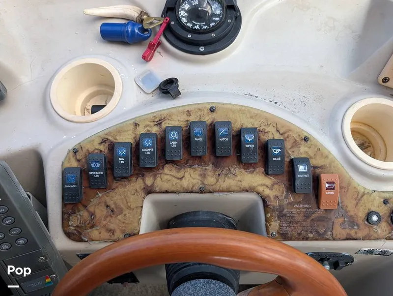 Slide: The Image of Rinker 342 Fiesta Vee 2003 - 16275692