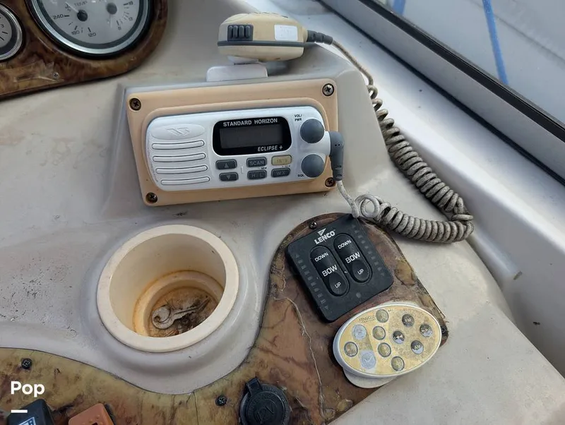 Slide: The Image of Rinker 342 Fiesta Vee 2003 - 16275693