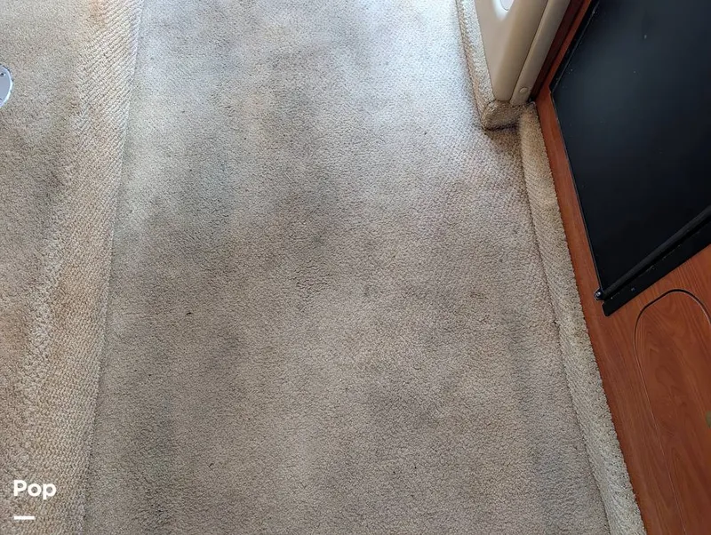 Slide: The Image of Rinker 342 Fiesta Vee 2003 - 16275681