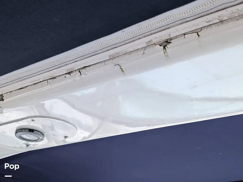 Slide: The Image of Rinker 342 Fiesta Vee 2003 - 16275490