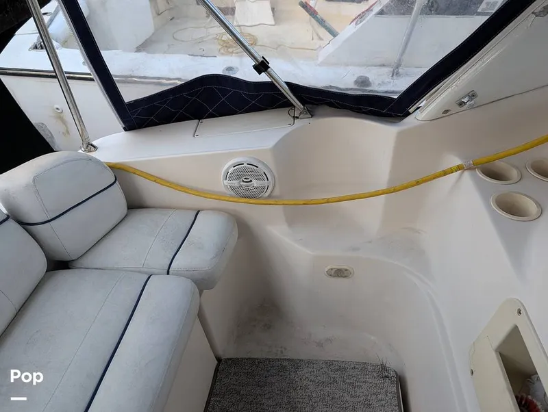 Slide: The Image of Rinker 342 Fiesta Vee 2003 - 16275831