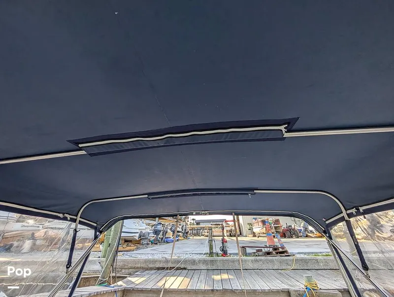 Slide: The Image of Rinker 342 Fiesta Vee 2003 - 16275835