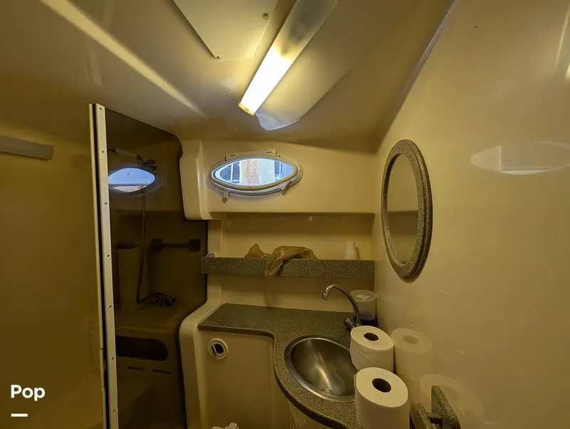 Slide: The Image of Rinker 342 Fiesta Vee 2003 - 16275482