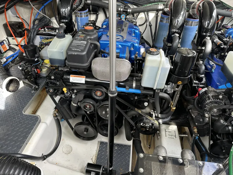Slide: The Image of Formula 380SSC 2021 - 28