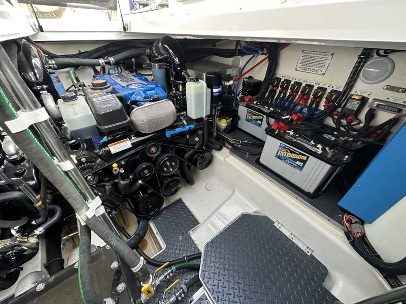 Slide: The Image of Formula 380SSC 2021 - 30