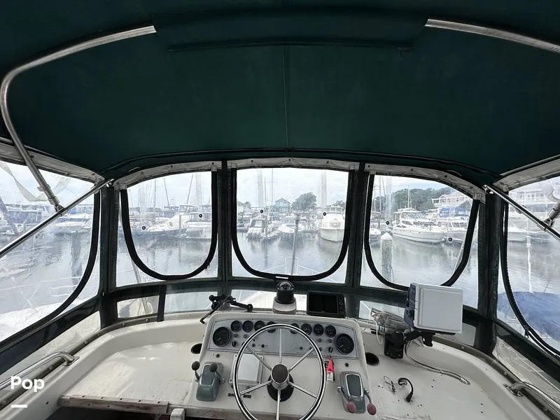Slide: The Image of Mainship 36 Double Cabin 1987 - 16413717