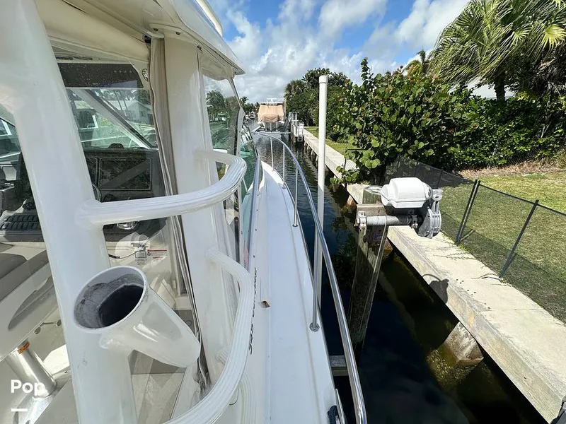 Slide: The Image of Boston Whaler 345 Conquest Open 2011 - 16271031