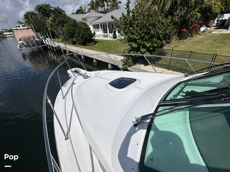 Slide: The Image of Boston Whaler 345 Conquest Open 2011 - 16271042