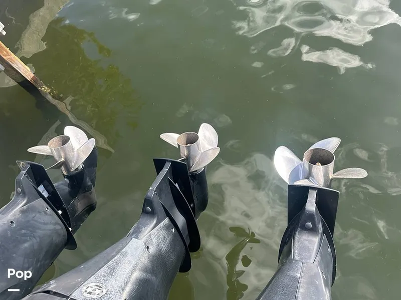 Slide: The Image of Boston Whaler 345 Conquest Open 2011 - 16270887