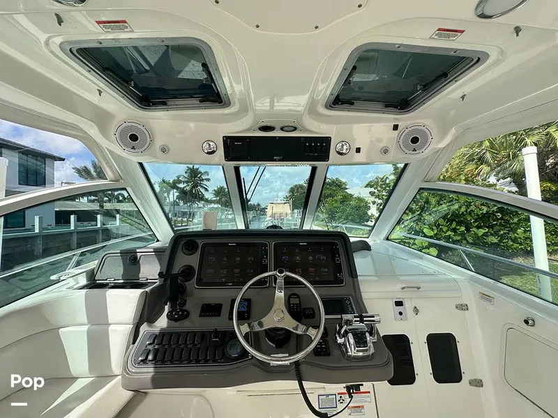 Slide: The Image of Boston Whaler 345 Conquest Open 2011 - 16270995