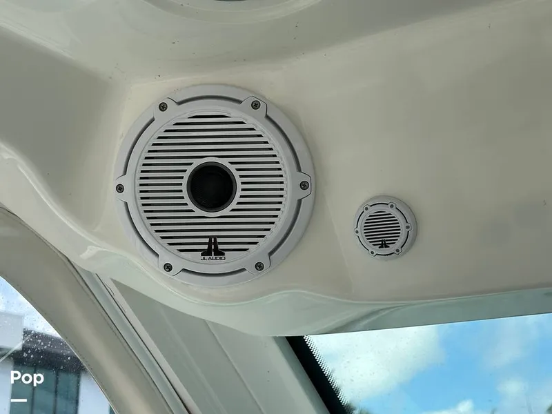 Slide: The Image of Boston Whaler 345 Conquest Open 2011 - 16271000