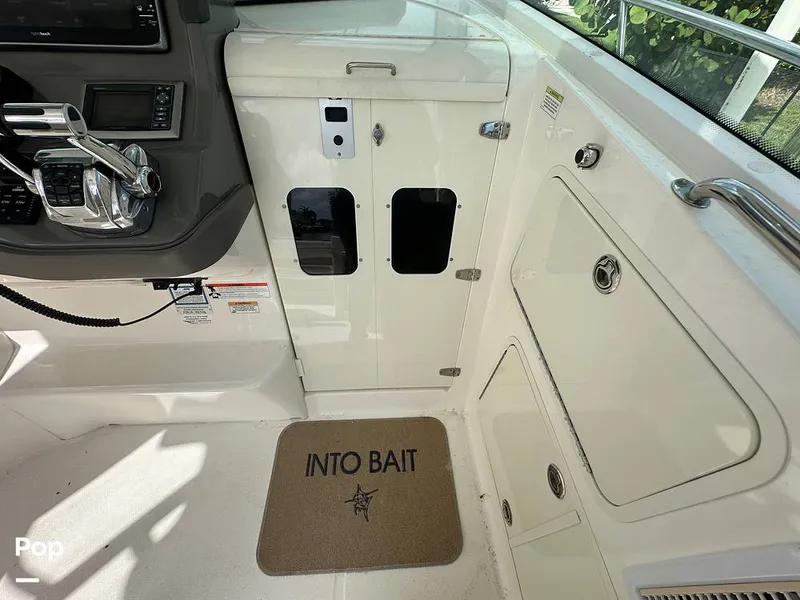 Slide: The Image of Boston Whaler 345 Conquest Open 2011 - 16271009