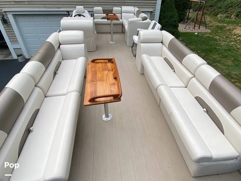 Slide: The Image of Sanibel Cat 22' 2026 - 16247881