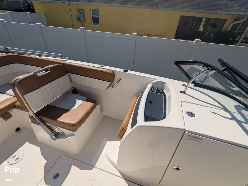 Slide: The Image of Bayliner VR6 2022 - 16255411