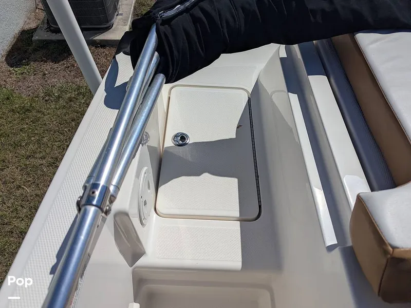 Slide: The Image of Bayliner VR6 2022 - 16255427