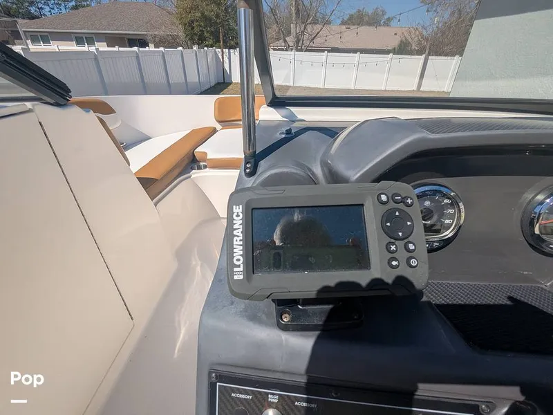 Slide: The Image of Bayliner VR6 2022 - 16255396