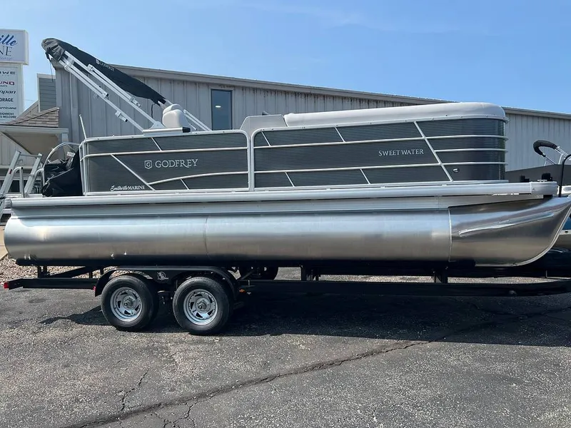 The Image of Godfrey Sweetwater 2186C 2023 - undefined