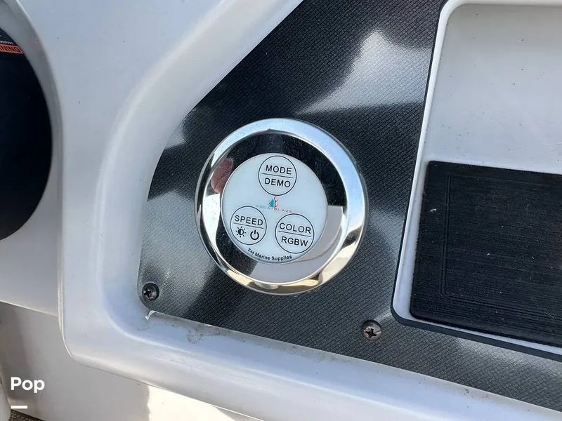 Slide: The Image of Godfrey Sweetwater 2186C 2023 - 16303573