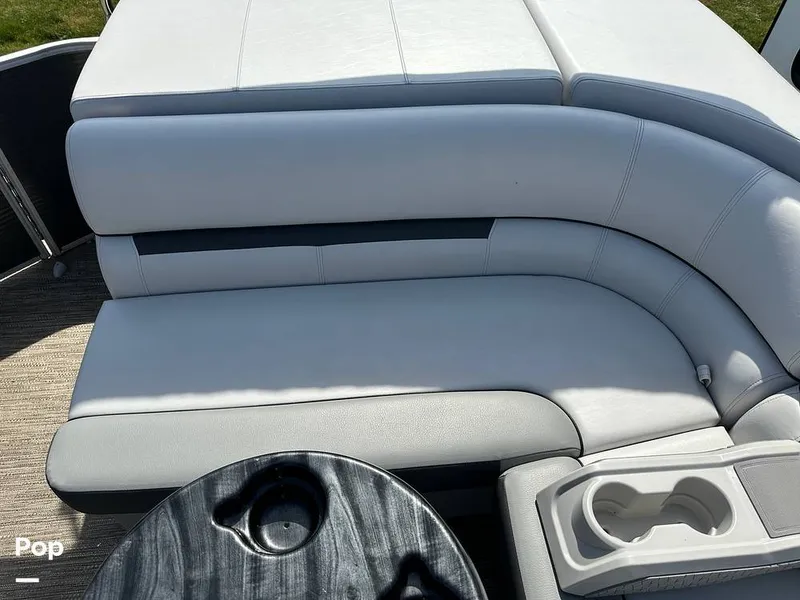 Slide: The Image of Godfrey Sweetwater 2186C 2023 - 16303580