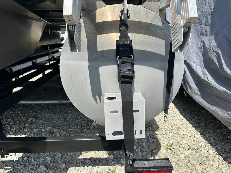 Slide: The Image of Godfrey Sweetwater 2186C 2023 - 16303602