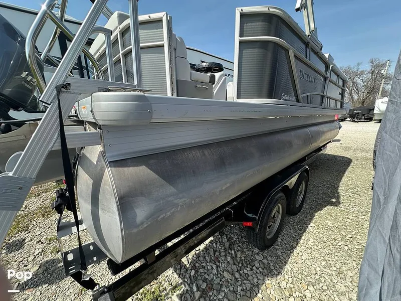 Slide: The Image of Godfrey Sweetwater 2186C 2023 - 16303623