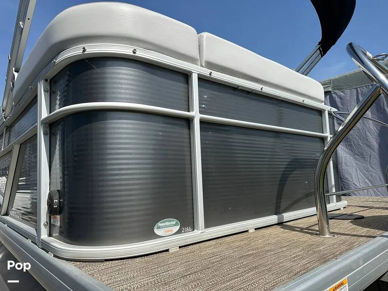 Slide: The Image of Godfrey Sweetwater 2186C 2023 - 16303655