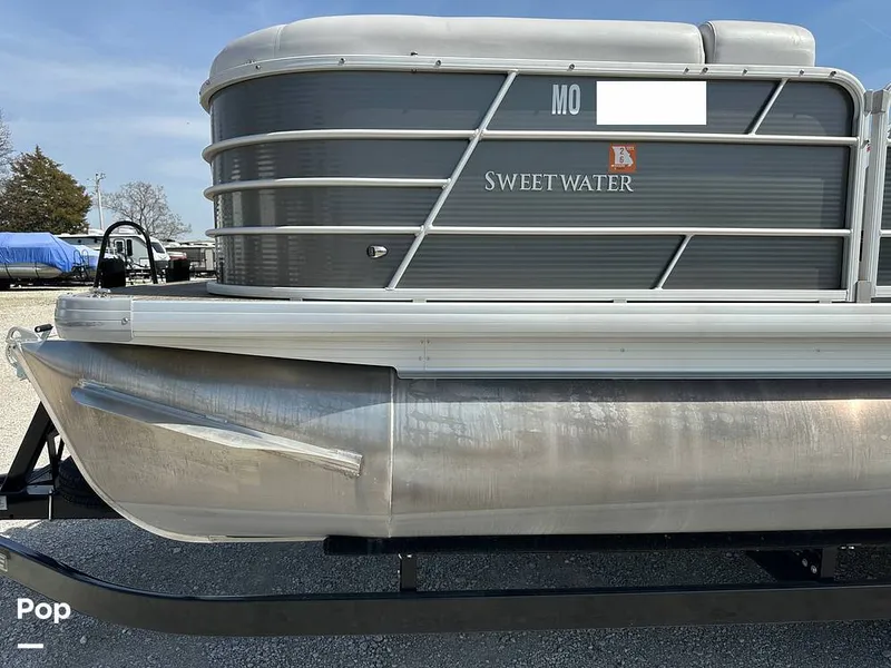 Slide: The Image of Godfrey Sweetwater 2186C 2023 - 16303663