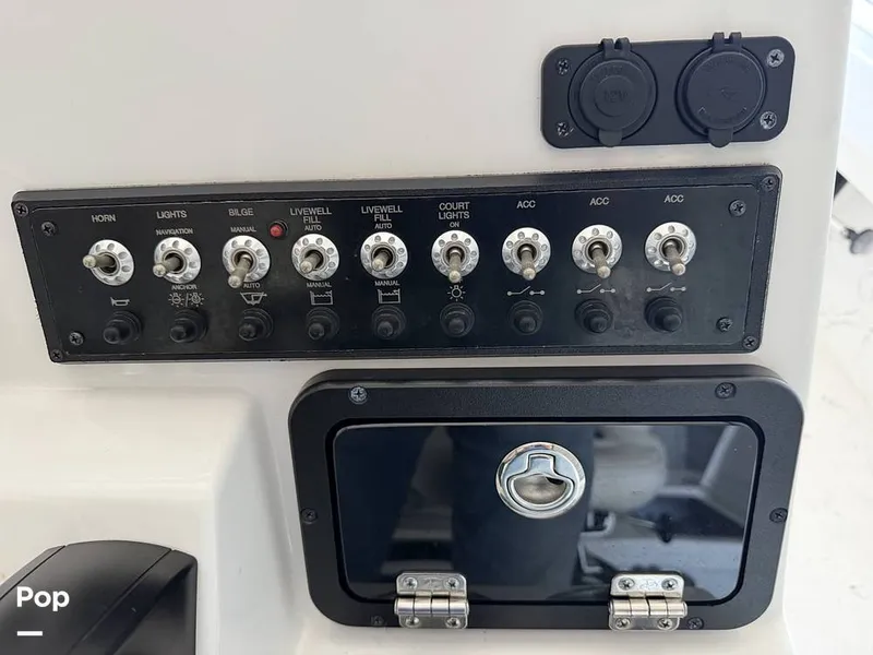 Slide: The Image of Electrical switch panel - 16329292