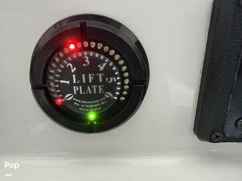 Slide: The Image of Jack plate control - 16329295