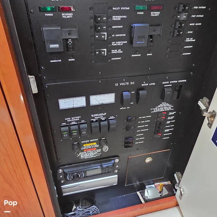 Slide: The Image of Sea Ray 360 Sundancer 2002 - 16286406