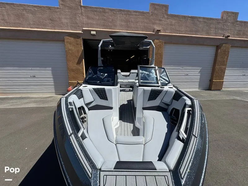 Slide: The Image of Correct Craft Super Air Nautique S23 2024 - 16531308
