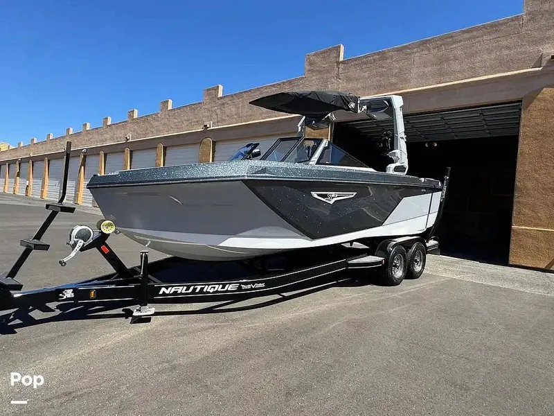 Slide: The Image of Correct Craft Super Air Nautique S23 2024 - 16534447