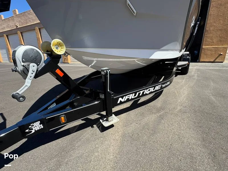 Slide: The Image of Correct Craft Super Air Nautique S23 2024 - 16533108
