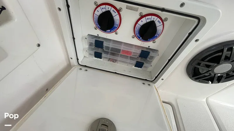 Slide: The Image of Battery Switch - 16292617