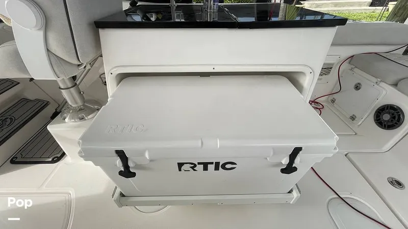 Slide: The Image of Sea Fox 268 Traveler 2023 - 16292687