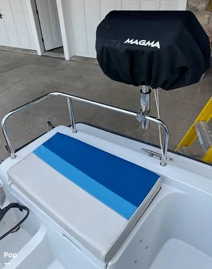 Slide: The Image of Adventure Craft AC2800 2000 - 16249581