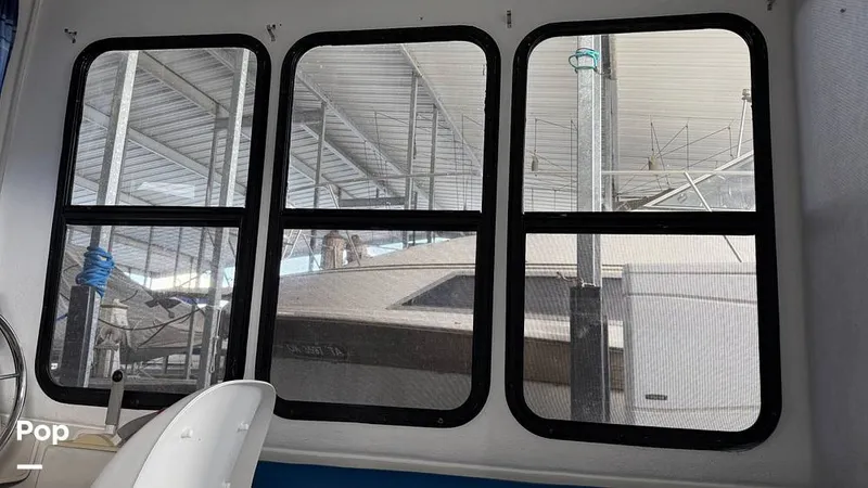 Slide: The Image of Adventure Craft AC2800 2000 - 16324776