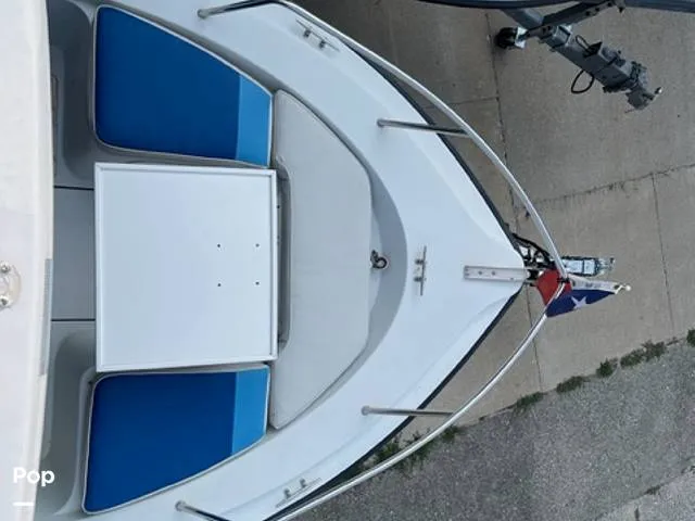 Slide: The Image of Adventure Craft AC2800 2000 - 16249574