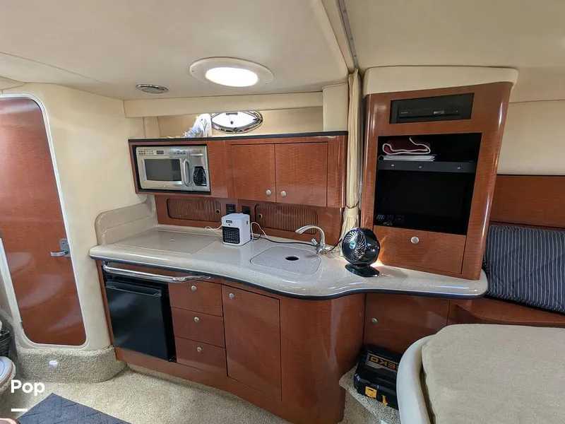 Slide: The Image of Sea Ray 320 Sundancer 2005 - 16269256